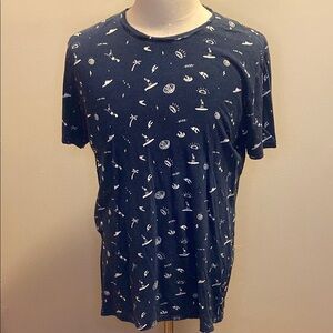 Playful Blue and White Musical Note Short Sleeve Tee